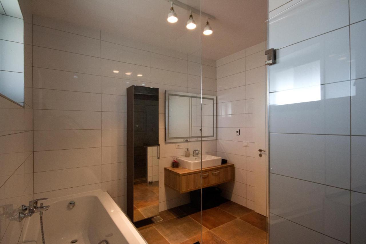 Edanapartments Tohanu Nou Buitenkant foto